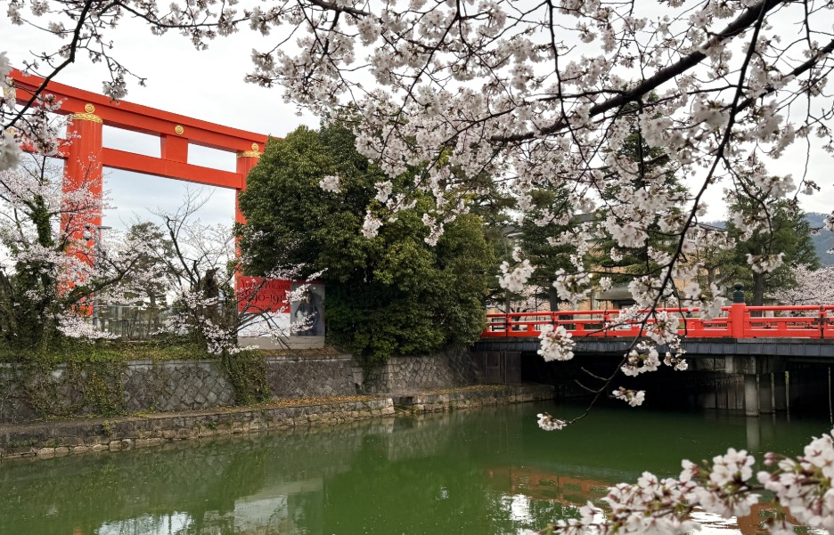 平安神宮　大鳥居
